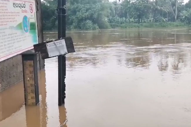 WARNING :Kelani Ganga reaches flood level - Colombo Times