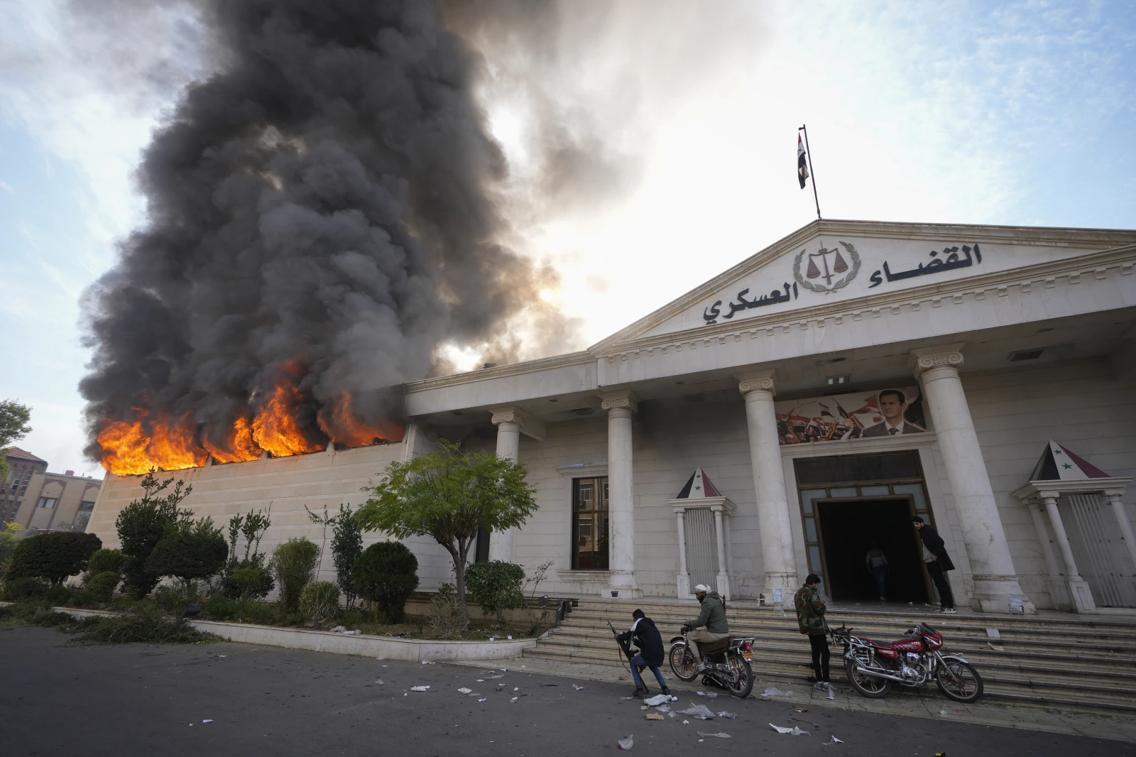 Syrians Celebrate The End Of 50 Years Of Assad’s Rule - Colombo Times